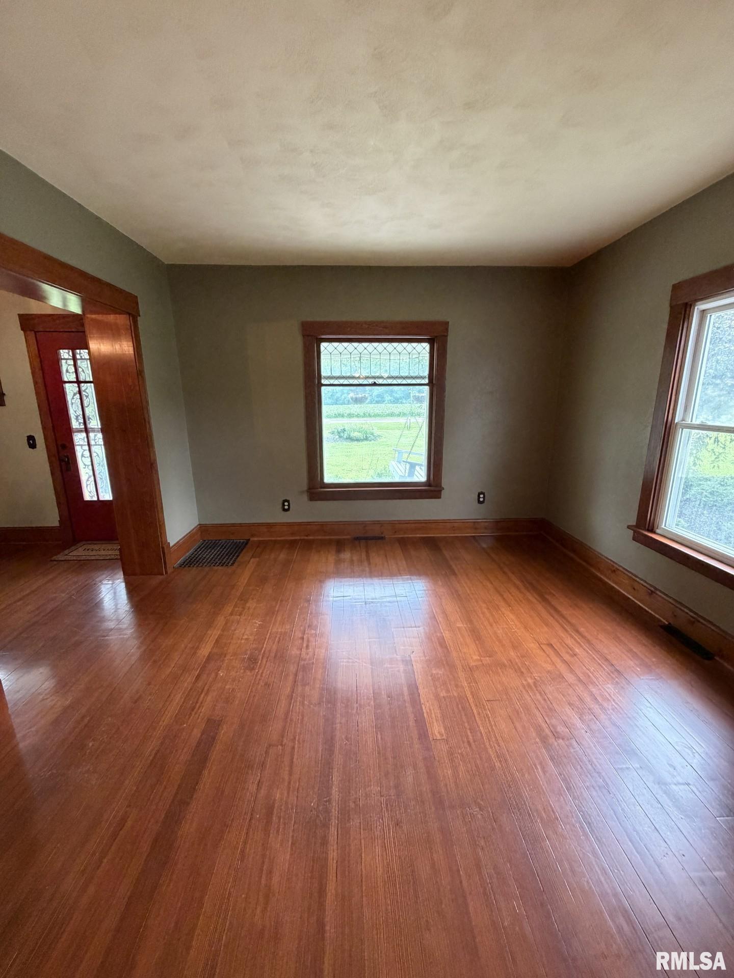 12406 West Akron Road Princeville, IL 61559 - Photo 21 of 40