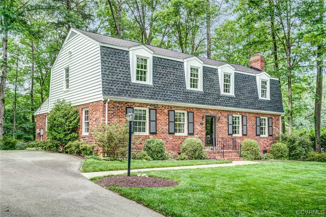 3700 Whitewood Road Richmond, VA 23235 - Photo 1 of 19 Welcome to 3700 Whitewood Rd...located in the Cherokee Rd corridor