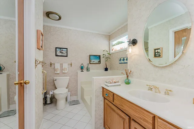 $314,900 | 4108 West Friar Drive, Muncie, IN 47304