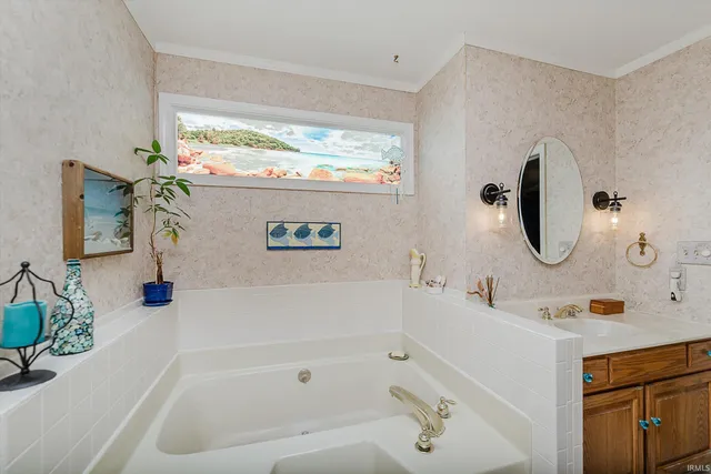 $314,900 | 4108 West Friar Drive, Muncie, IN 47304