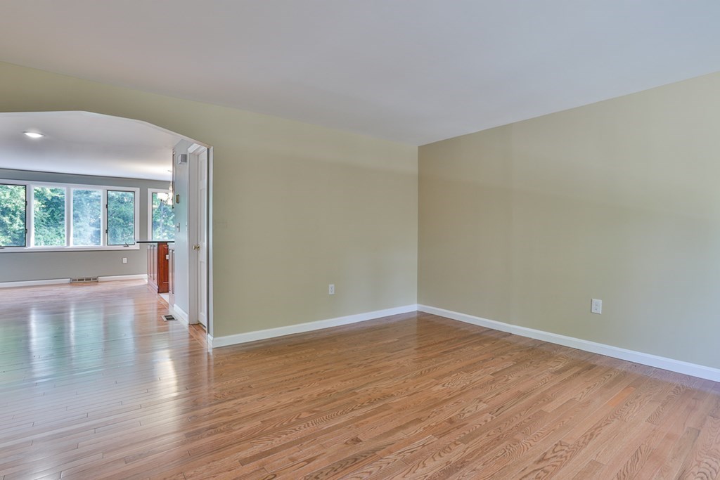 88 Sentry Way, Unit 88 Merrimack, NH 03054 - Photo 8 of 22 Gallery Image 8