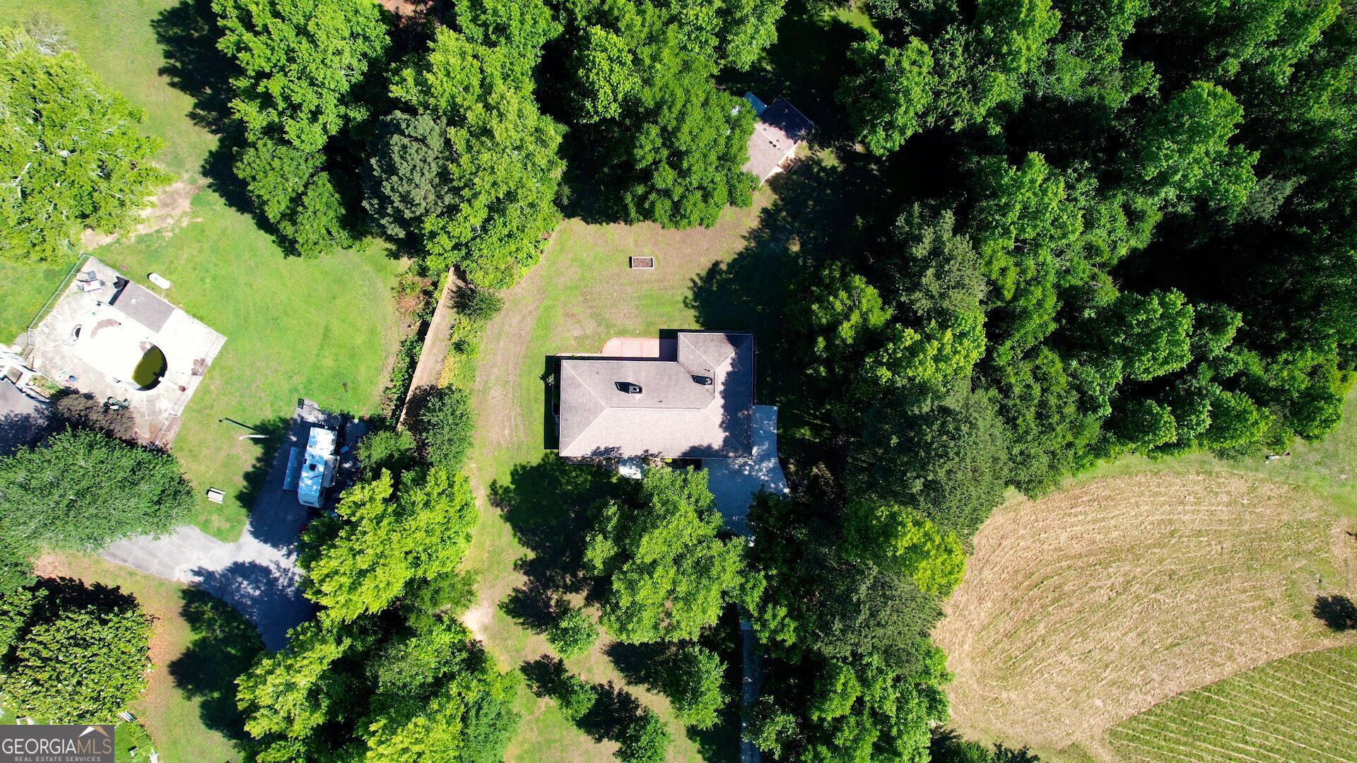 647 East Mays Road Stockbridge, GA 30281 - Photo 3 of 69 Gallery Image 3