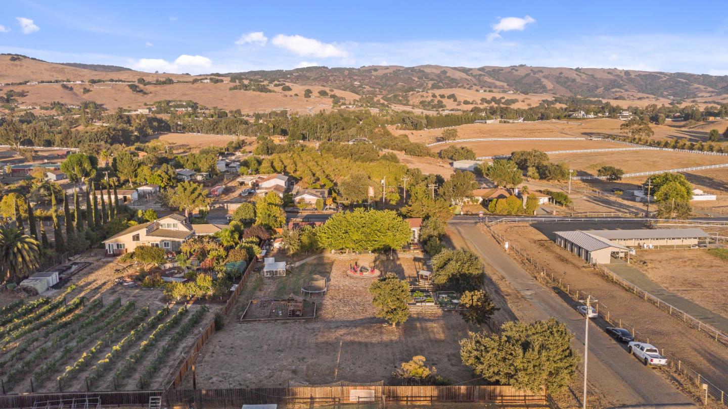 9735 New Avenue Gilroy, CA 95020 - Photo 50 of 52 a view of city and ocean