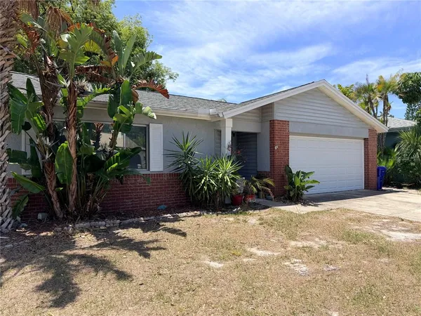 $2,350 | 2334 Citrus Hill Road, Palm Harbor, FL 34683