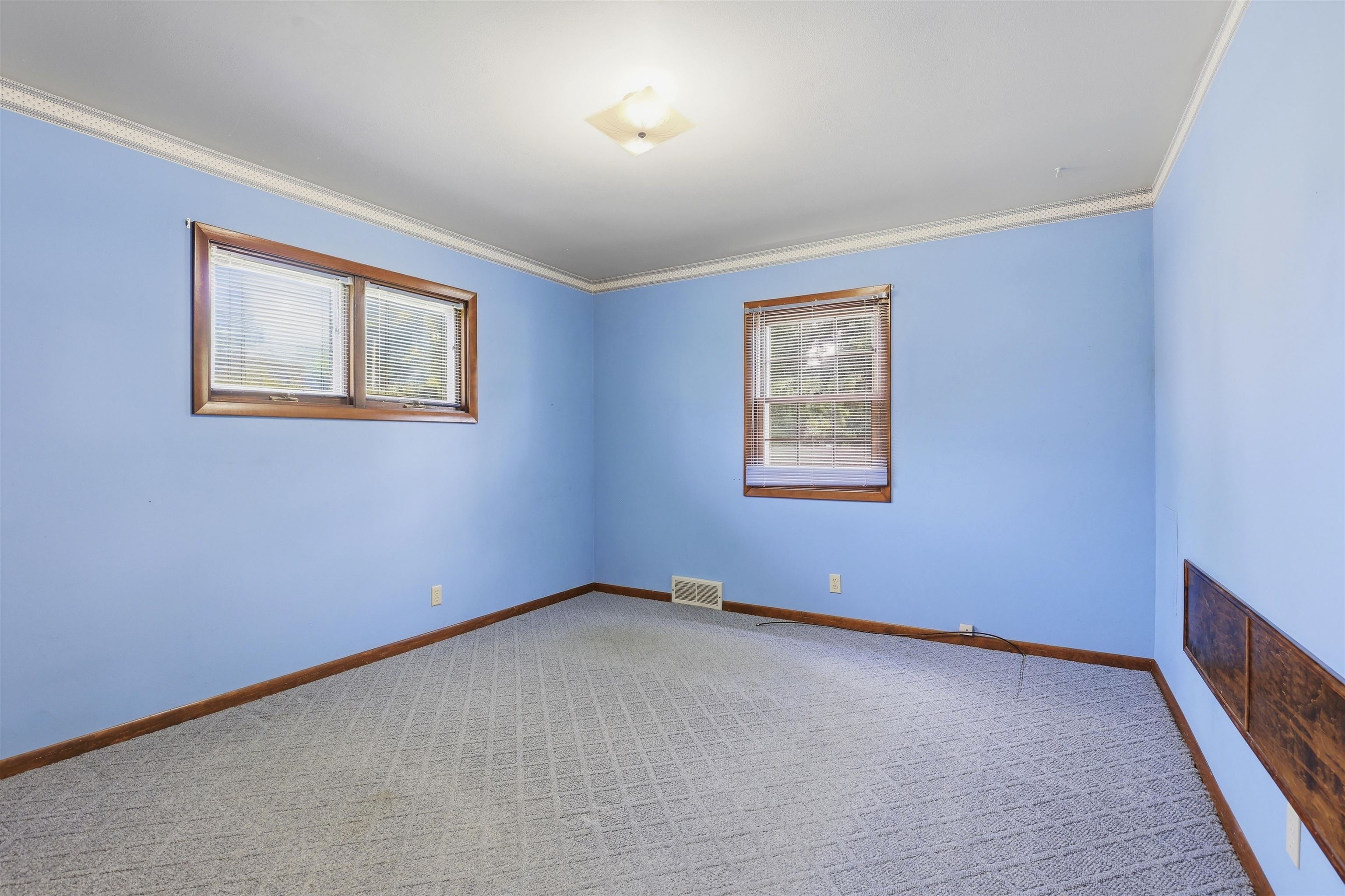 5400 Long Court Appleton, WI 54914 - Photo 16 of 38