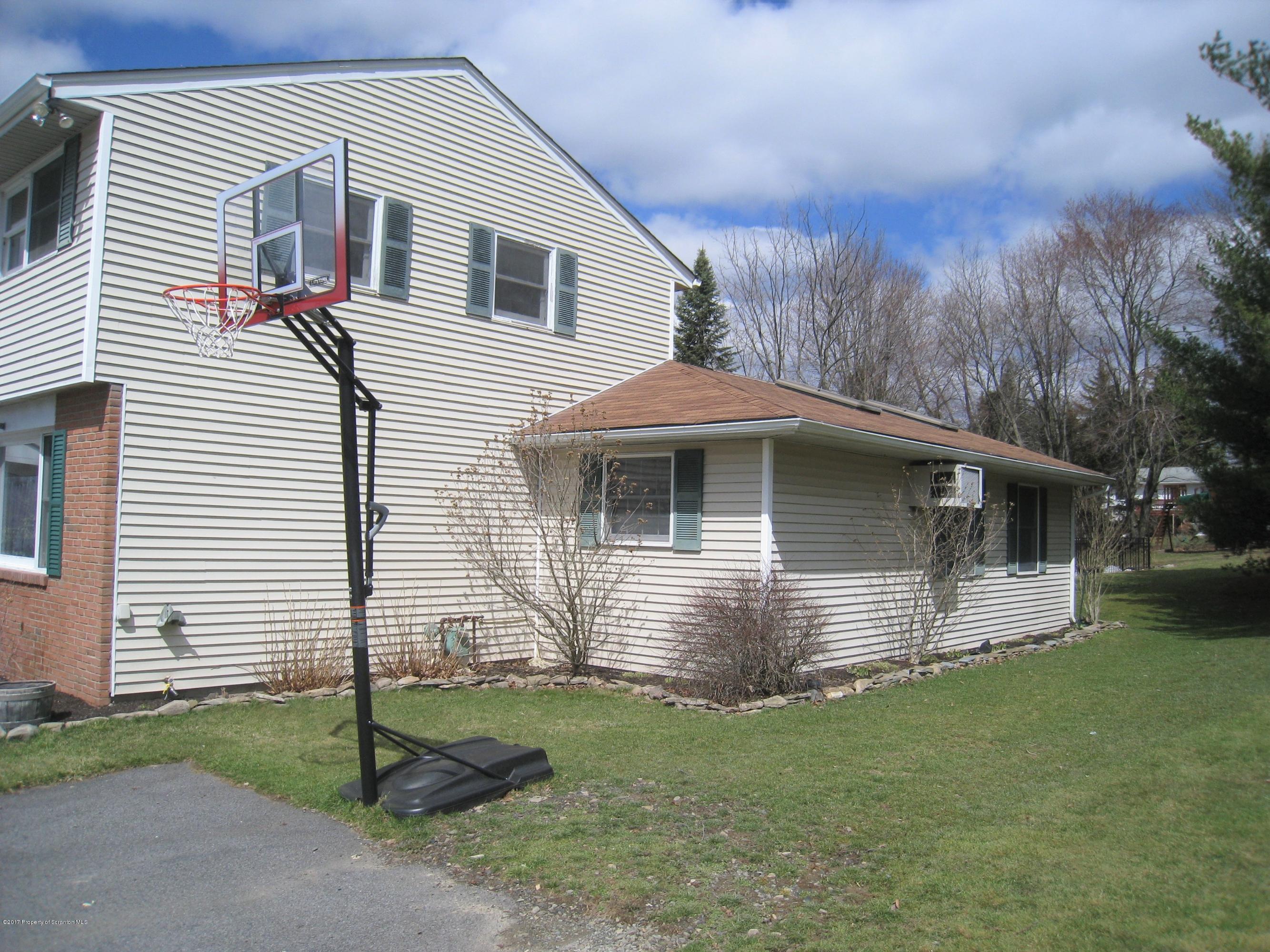 128 Welsh Hill Road Clarks Summit, PA 18411 - Photo 4 of 53 Gallery Image 4