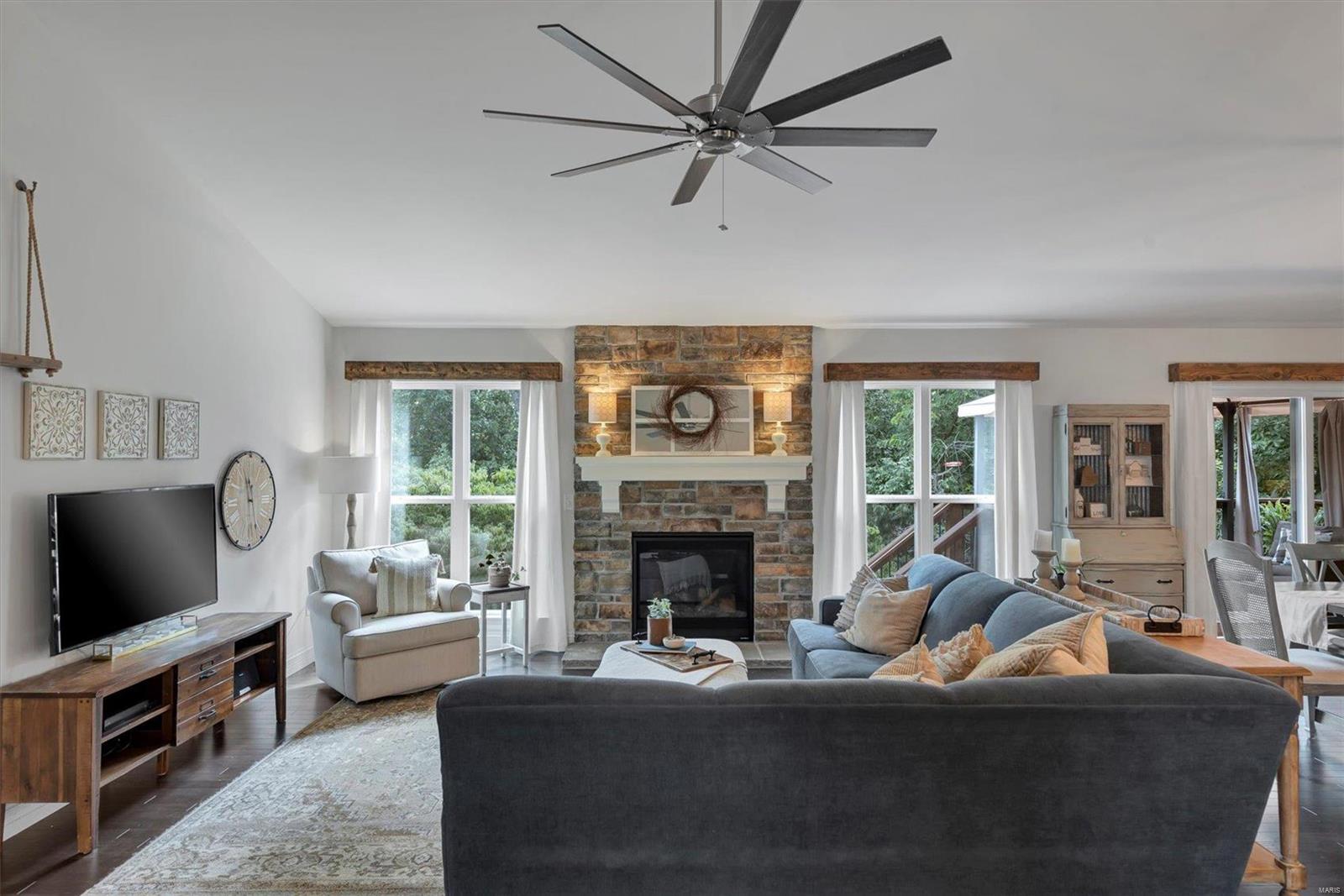 1322 Spring Lilly Drive High Ridge, MO 63049 - Photo 7 of 35