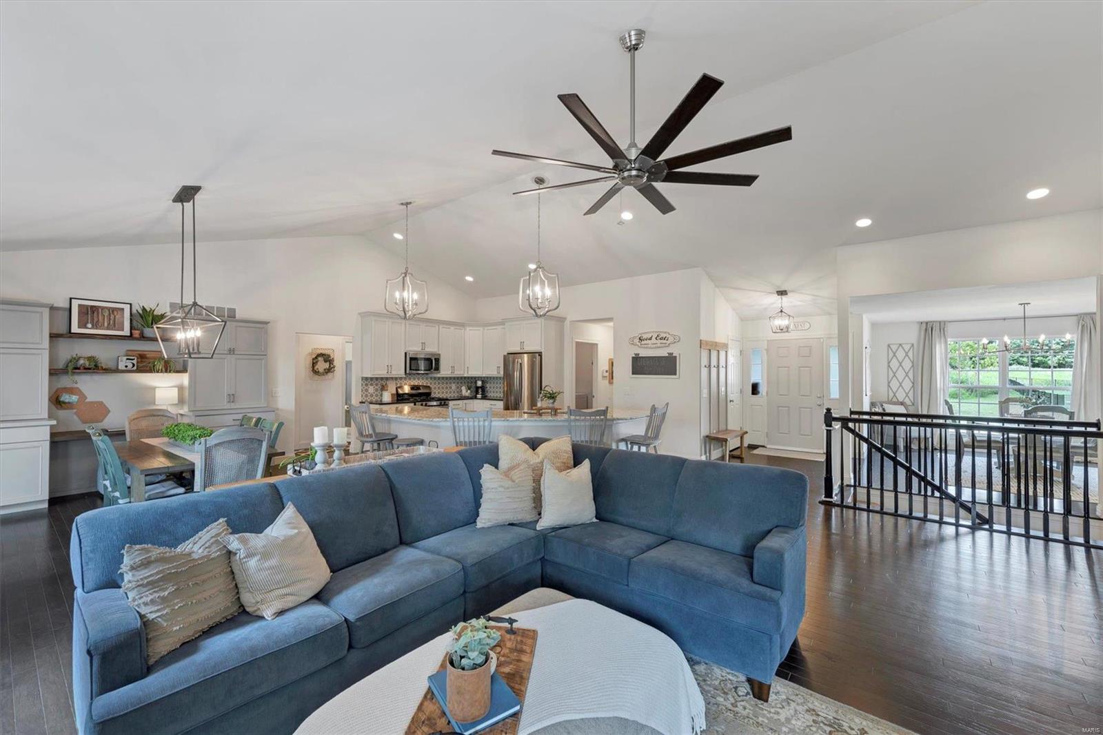 1322 Spring Lilly Drive High Ridge, MO 63049 - Photo 8 of 35