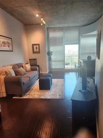 $300,000 | 5925 Almeda Road, Unit 11513, Houston, TX 77004