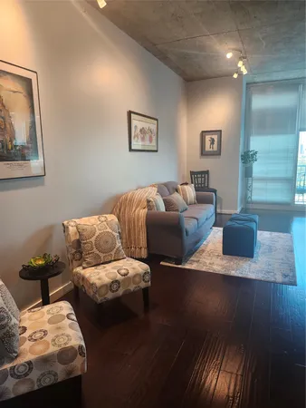 $300,000 | 5925 Almeda Road, Unit 11513, Houston, TX 77004