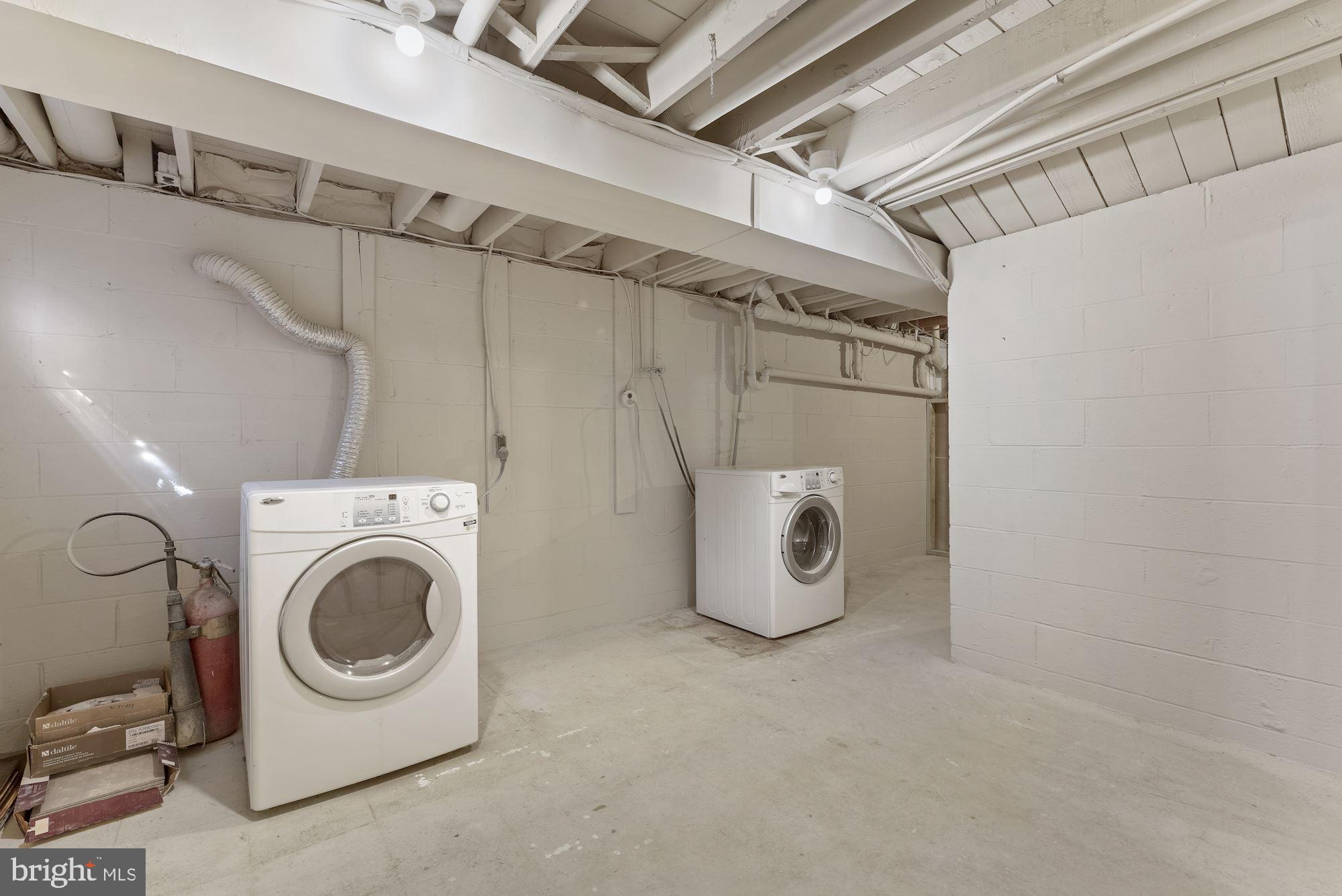 363 Holly Road Marlton, NJ 08053 - Photo 23 of 47 Laundry