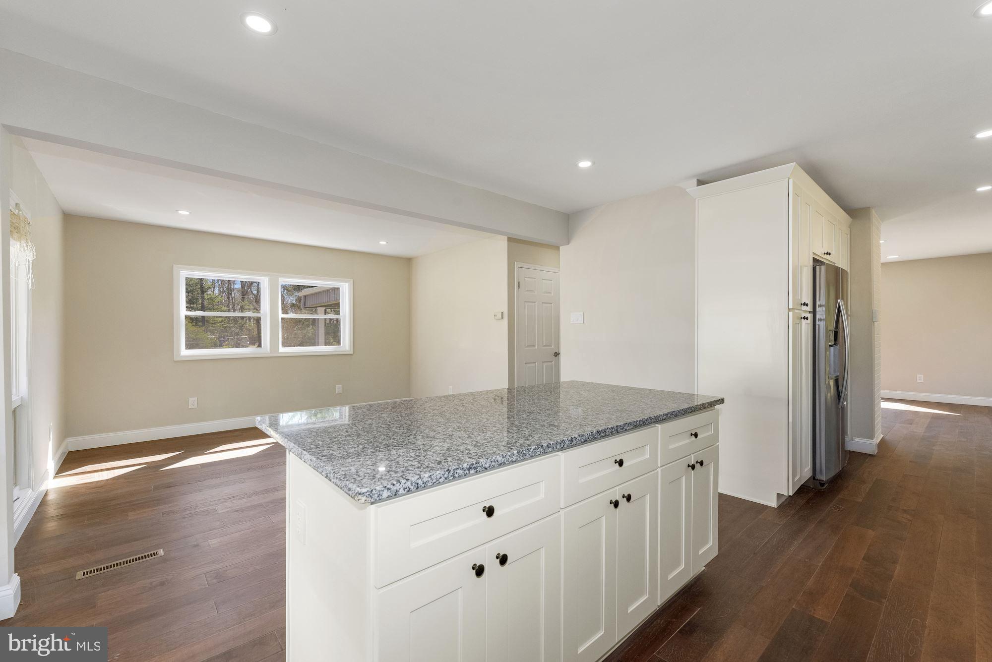 363 Holly Road Marlton, NJ 08053 - Photo 7 of 47 Eat-In Kitchen