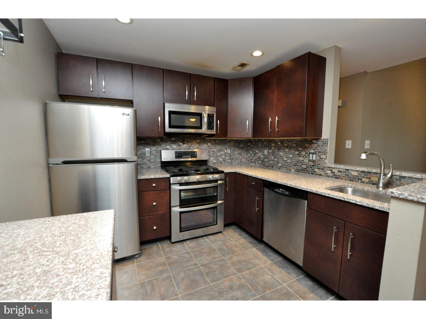 2406 Rabbit Run Road Marlton, NJ 08053 - Photo 7 of 25