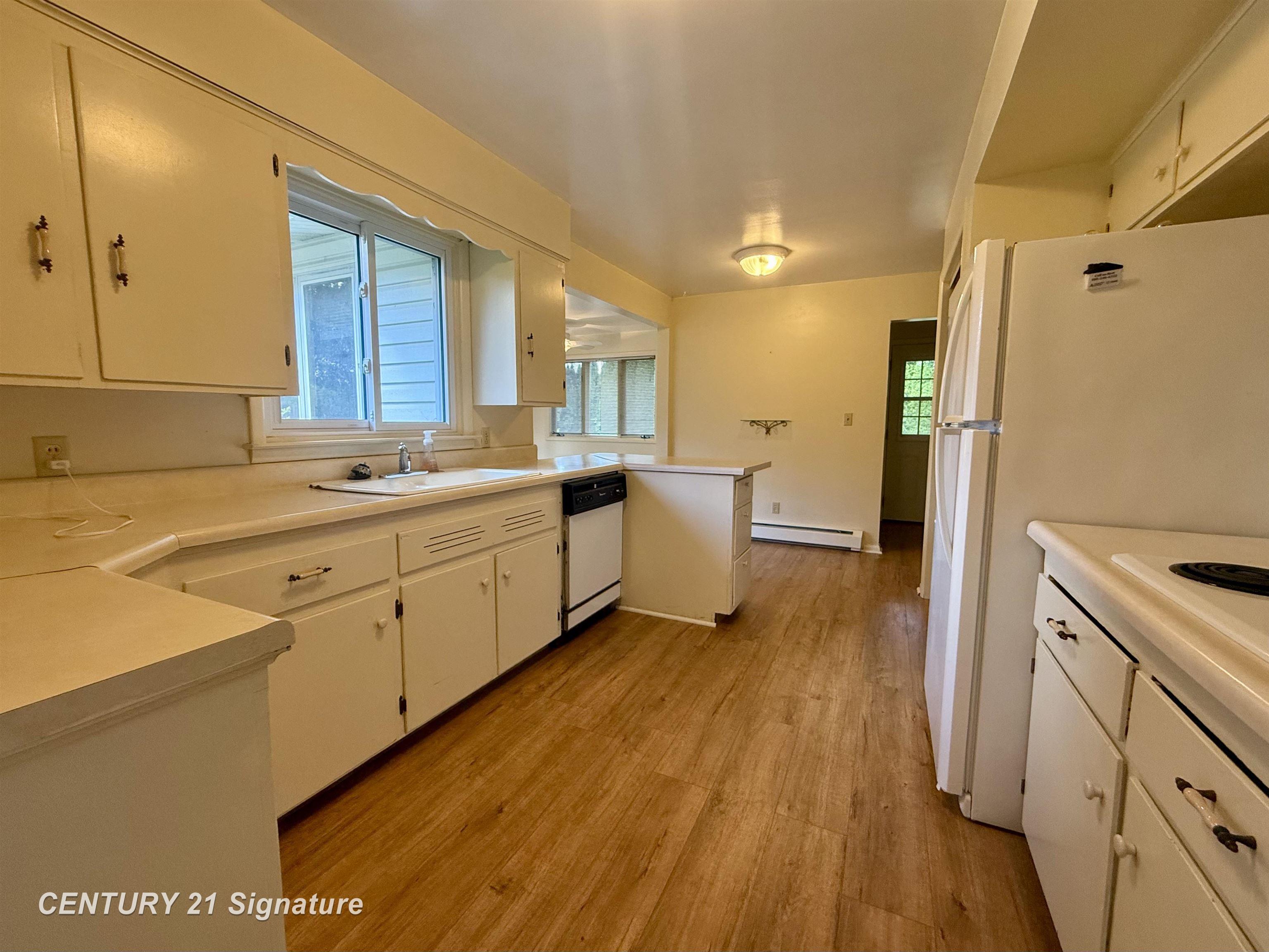 6641 Pierce Road Freeland, MI 48623 - Photo 14 of 31