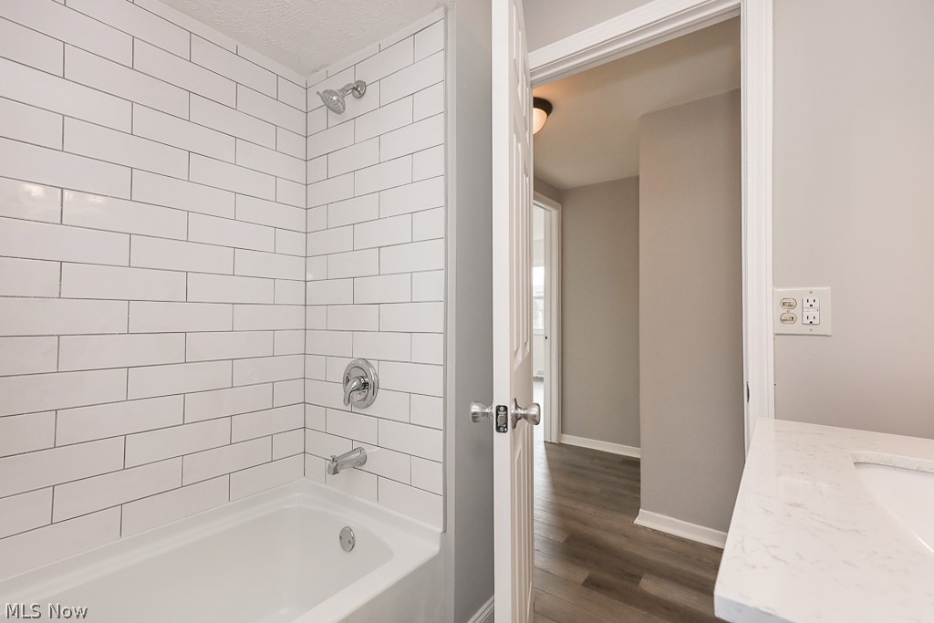 27834 Knickerbocker Road Bay Village, OH 44140 - Photo 15 of 23 Gallery Image 15