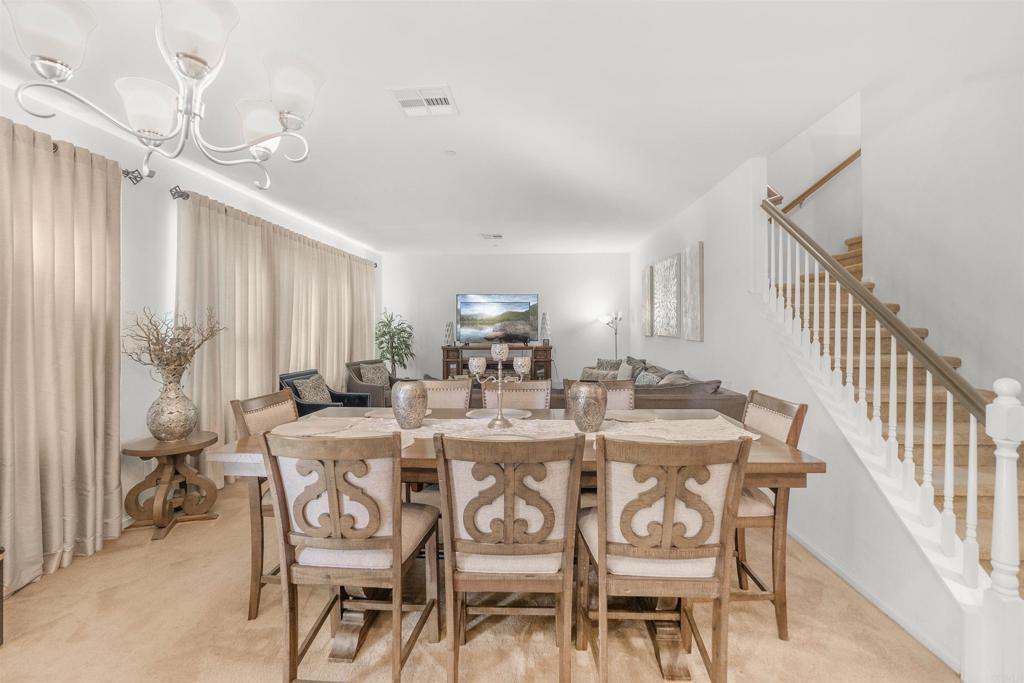 1248 Lorenzo Road Chula Vista, CA 91913 - Photo 6 of 35 Gallery Image 6