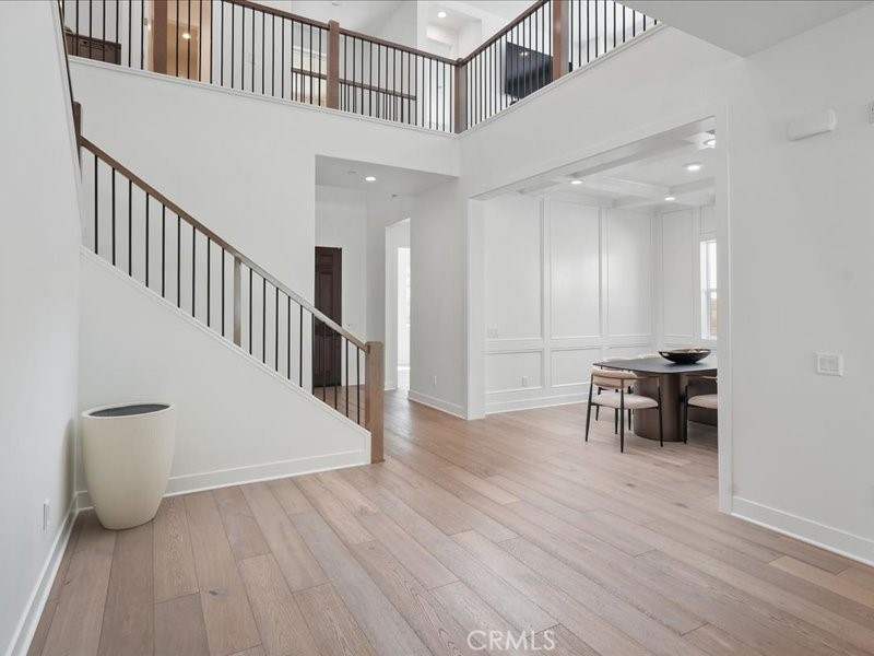 18814 Annmae Place Saugus, CA 91350 - Photo 30 of 57