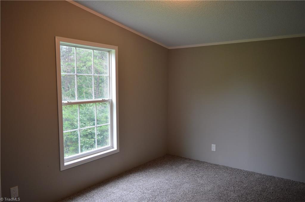 1105 Mission Road Danbury, NC 27016 - Photo 12 of 30 Gallery Image 12