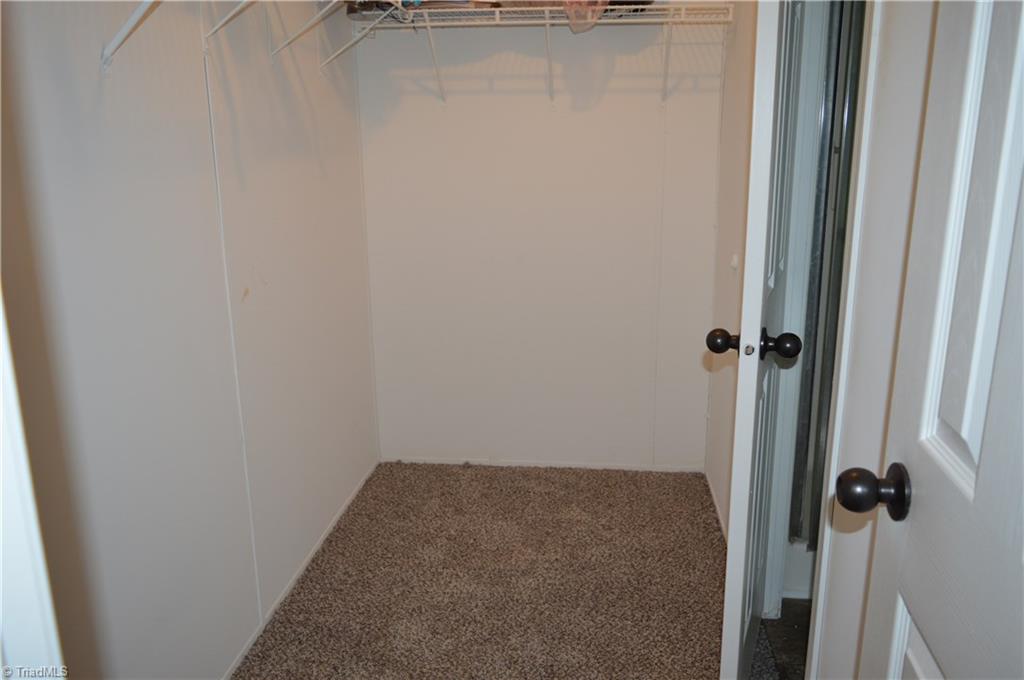 1105 Mission Road Danbury, NC 27016 - Photo 9 of 30 Gallery Image 9