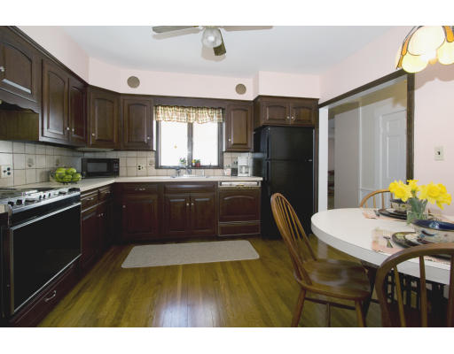 42 Oliver Road Belmont, MA 02478 - Photo 6 of 19 Gallery Image 6