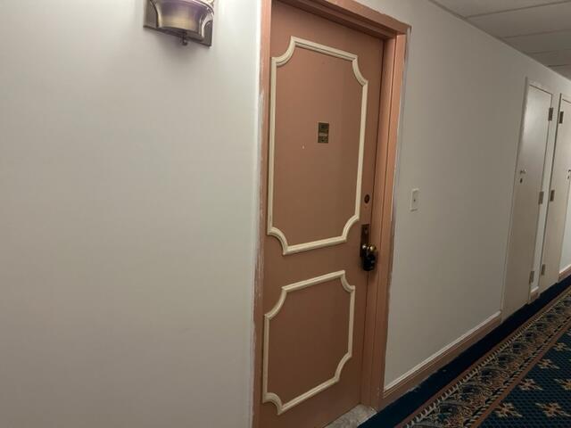 3850 Washington Street, Unit 405 Hollywood, FL 33021 - Photo 5 of 14 a bathroom with a shower