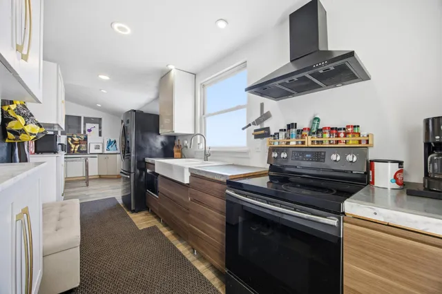 $325,000 | 11649 123rd Avenue South, Sabin, MN 56580