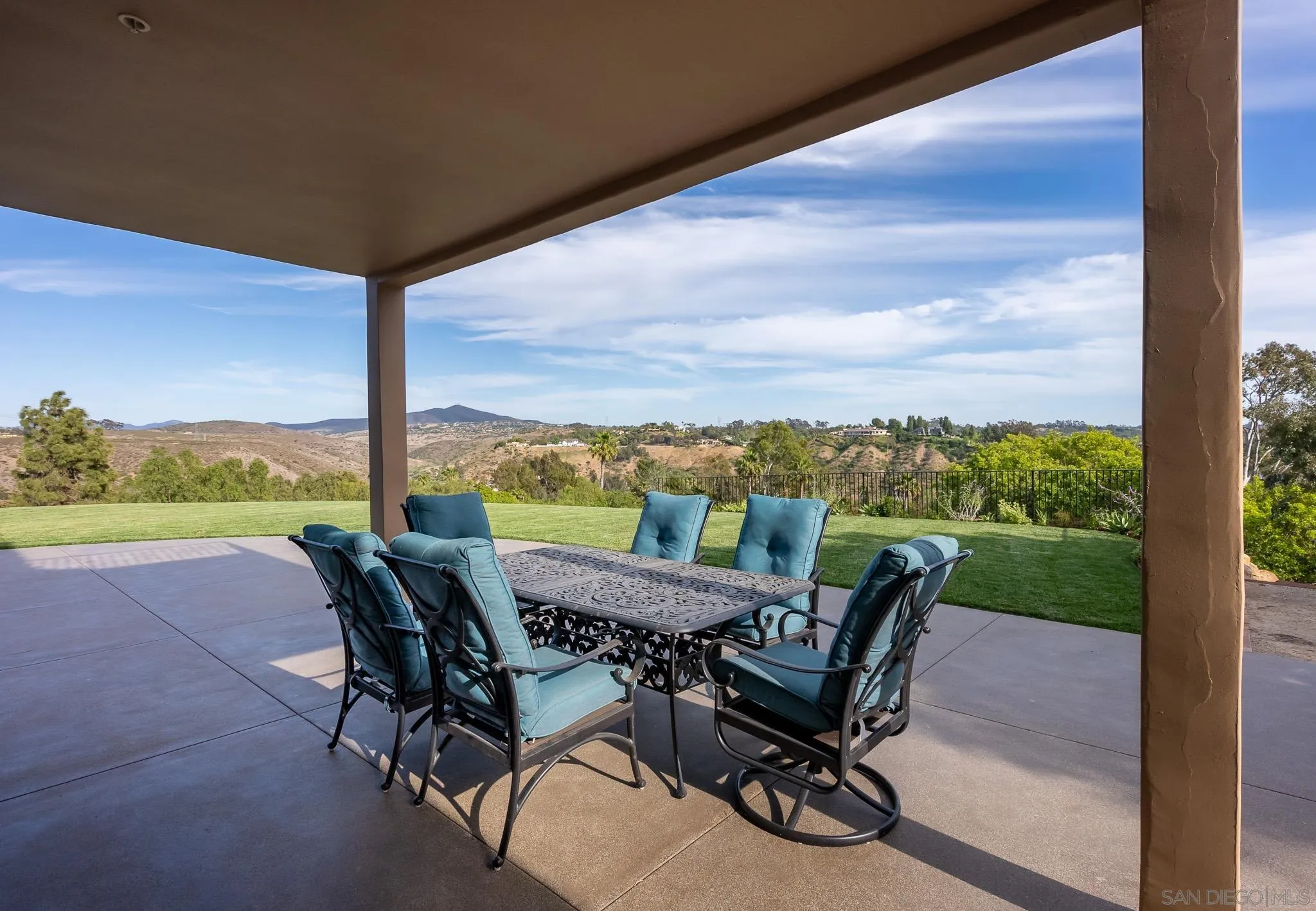 16738 Zumaque Street Rancho Santa Fe, CA 92067 - Photo 47 of 61 a view of an outdoor space with furniture and garden
