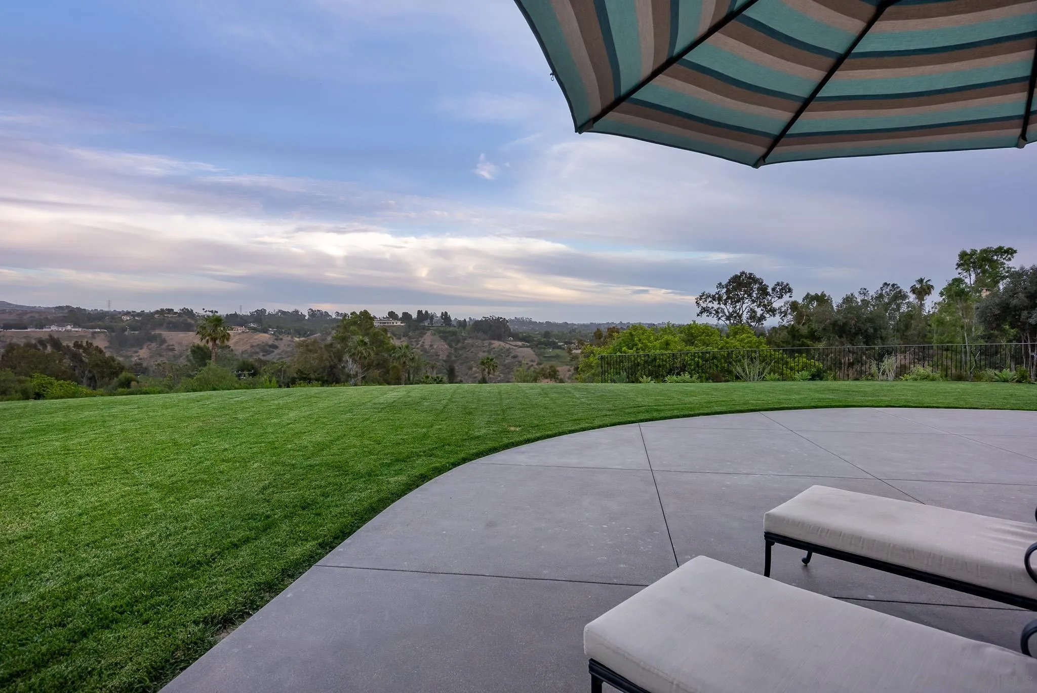 16738 Zumaque Street Rancho Santa Fe, CA 92067 - Photo 49 of 61 a view of outdoor space and yard
