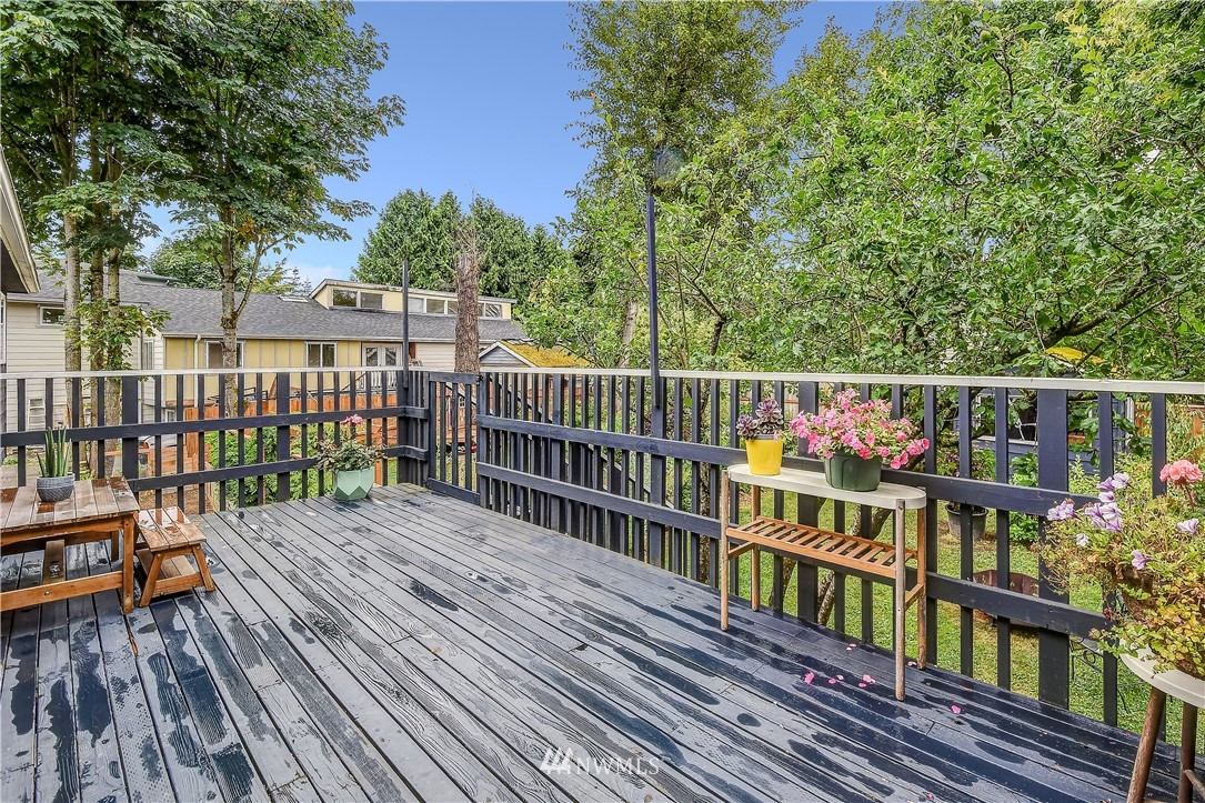 22808 Brier Road Brier, WA 98036 - Photo 8 of 29