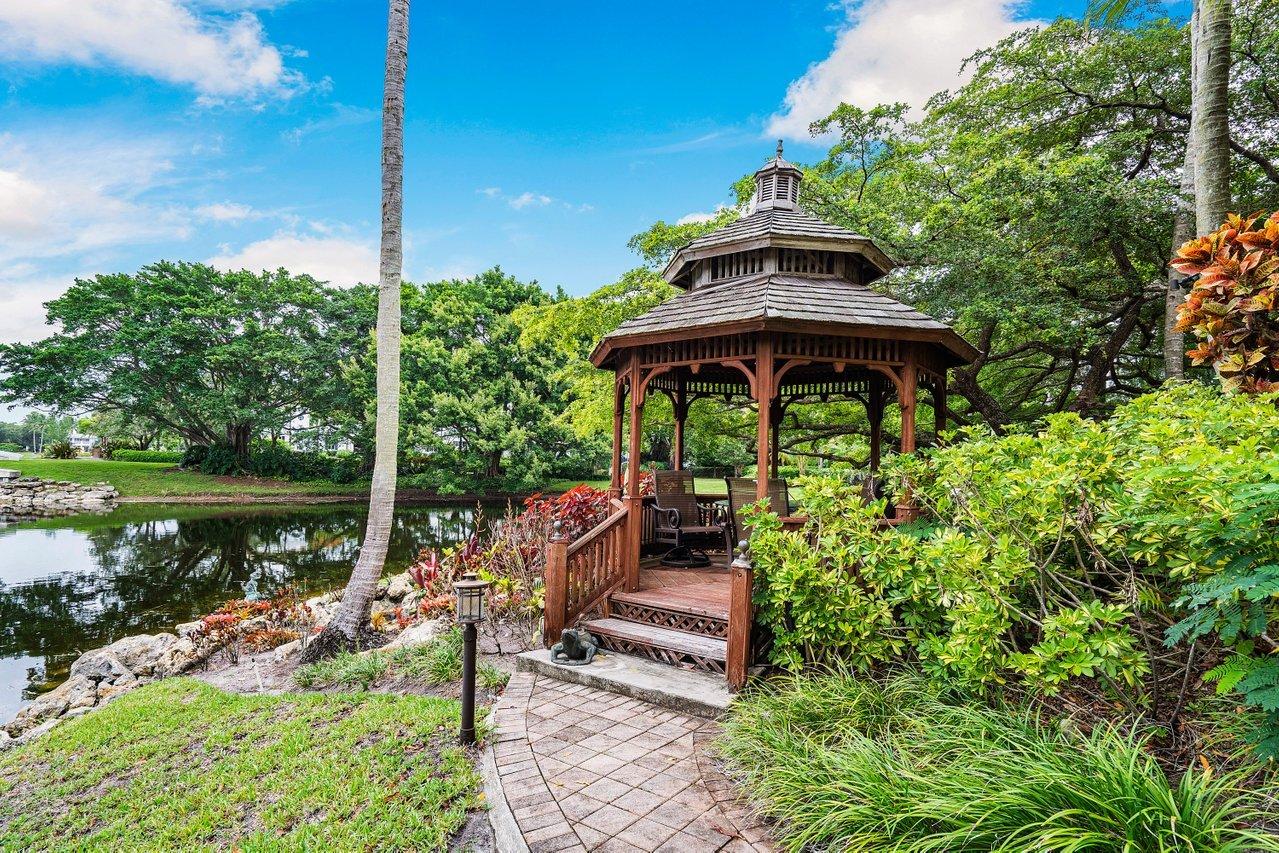 6027 Le Lac Road Boca Raton, FL 33496 - Photo 20 of 30 GAZEBO ON LAKE