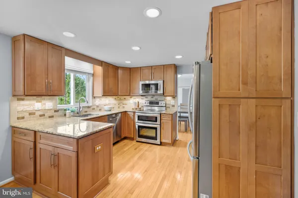 $800,000 | 342 Samantha Drive, Sterling, VA 20164