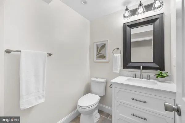 $800,000 | 342 Samantha Drive, Sterling, VA 20164
