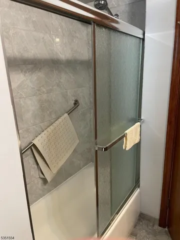 $2,500 | 72 Baldwin Place, Unit 2, Bloomfield, NJ 07003