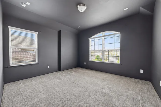 a view of a livingroom with furniture
