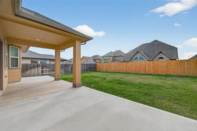 a view of outdoor space yard and front view of a house