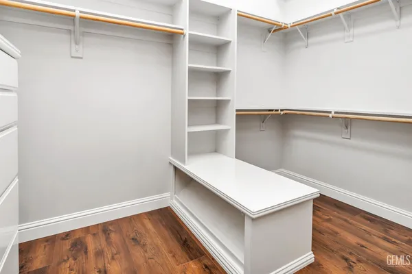 $979,000 | Undisclosed Address, Bakersfield, CA 93312