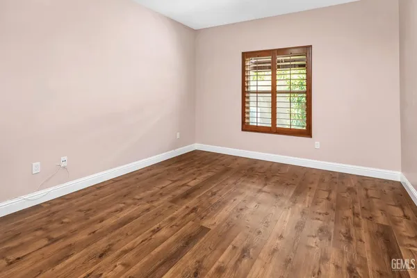 $979,000 | Undisclosed Address, Bakersfield, CA 93312