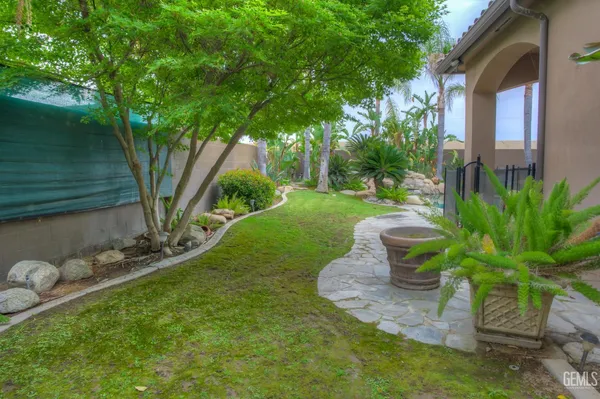 $979,000 | Undisclosed Address, Bakersfield, CA 93312