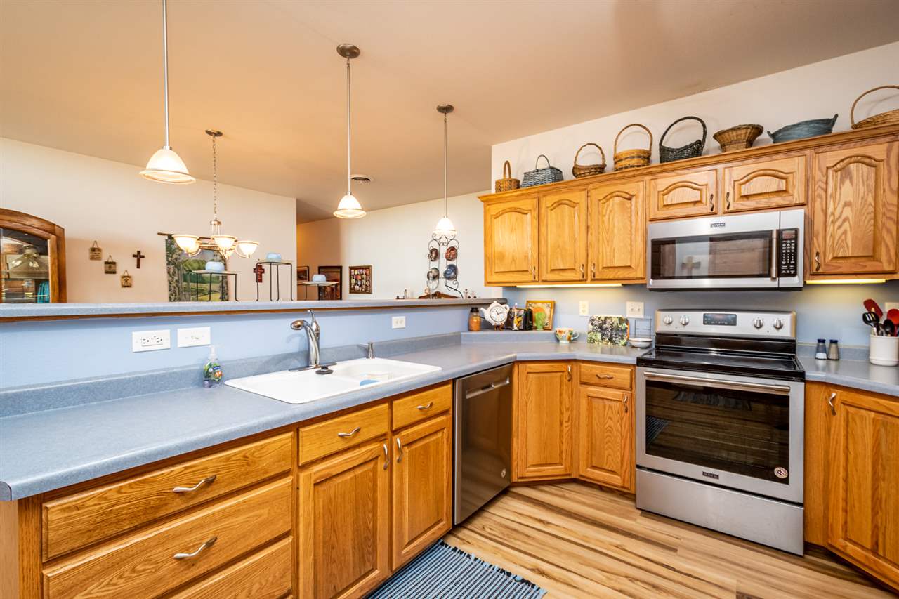 1087 Rohret Road Southwest Oxford, IA 52322 - Photo 17 of 36 Gallery Image 17