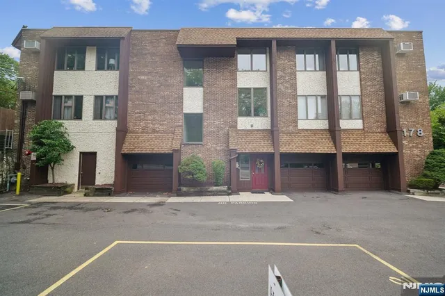 a view of building with a street