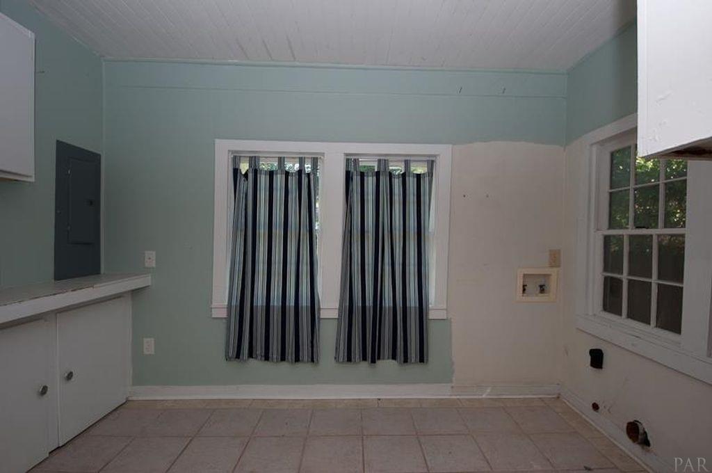 208 Greve Road Pensacola, FL 32507 - Photo 11 of 31 Gallery Image 11