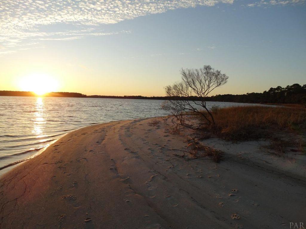 208 Greve Road Pensacola, FL 32507 - Photo 26 of 31 Gallery Image 26