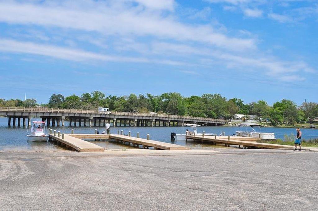 208 Greve Road Pensacola, FL 32507 - Photo 29 of 31 Gallery Image 29