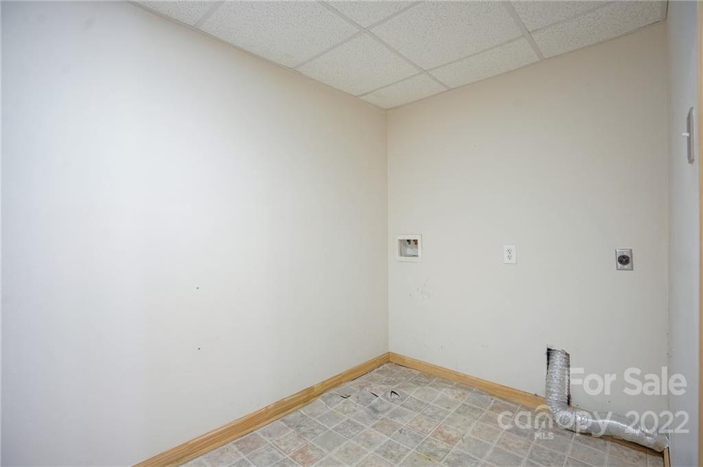 100 Rutledge Road Mount Holly, NC 28120 - Photo 40 of 44 a view of a room
