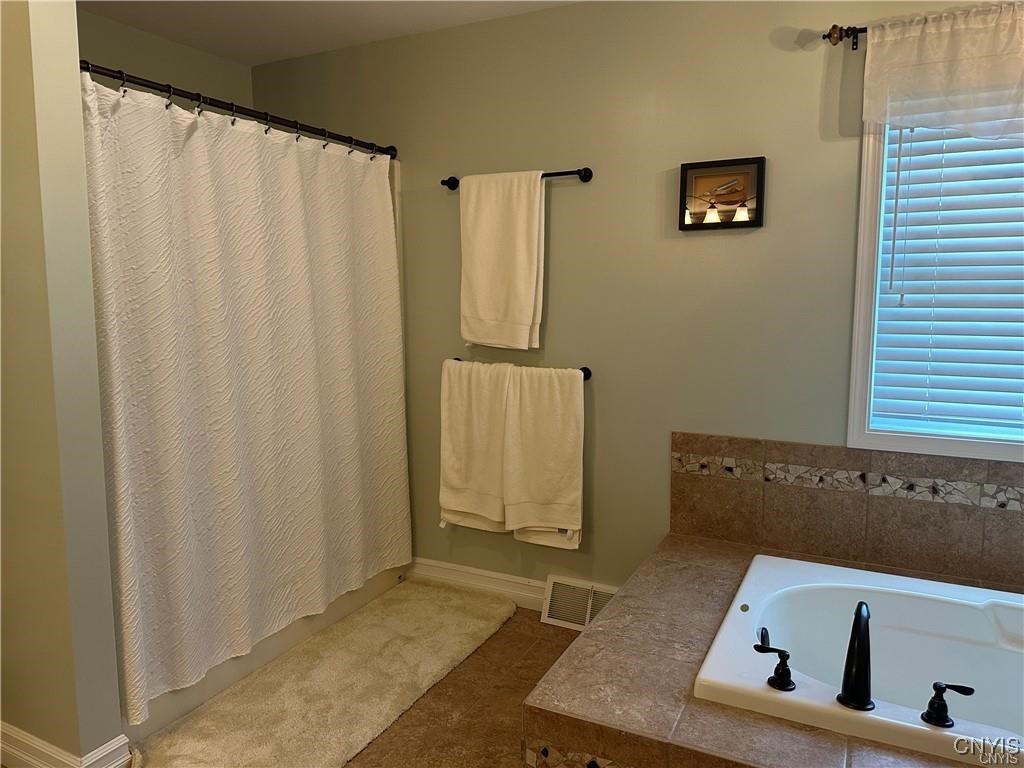 318 Middle Drive Lenox, NY 13032 - Photo 32 of 34