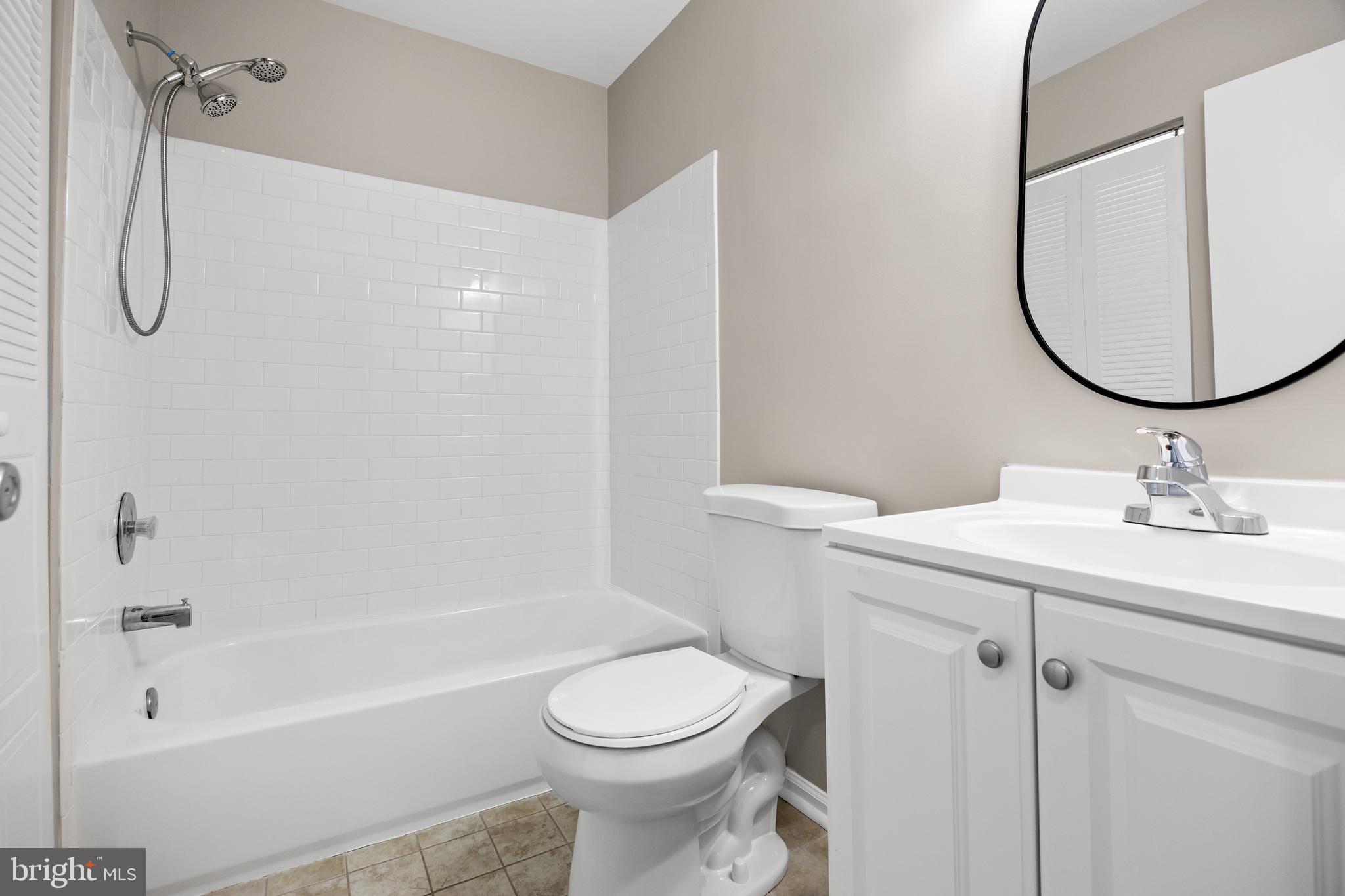 620 Covington Court Sewell, NJ 08080 - Photo 24 of 26 a bathroom with a sink toilet and shower