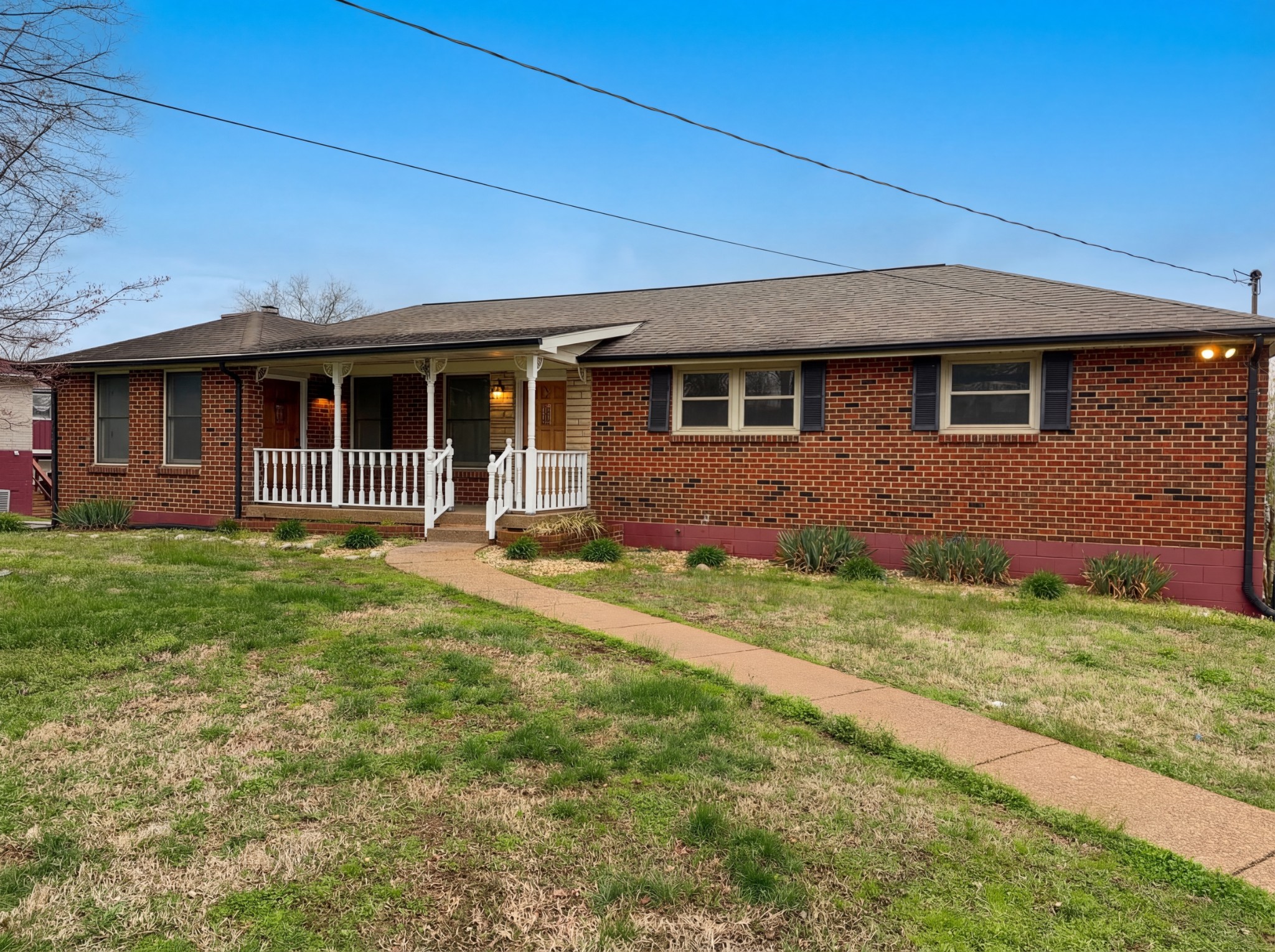 823 Apple Valley Road Madison, TN 37115 - Photo 7 of 23 a backyard of a house with seating space