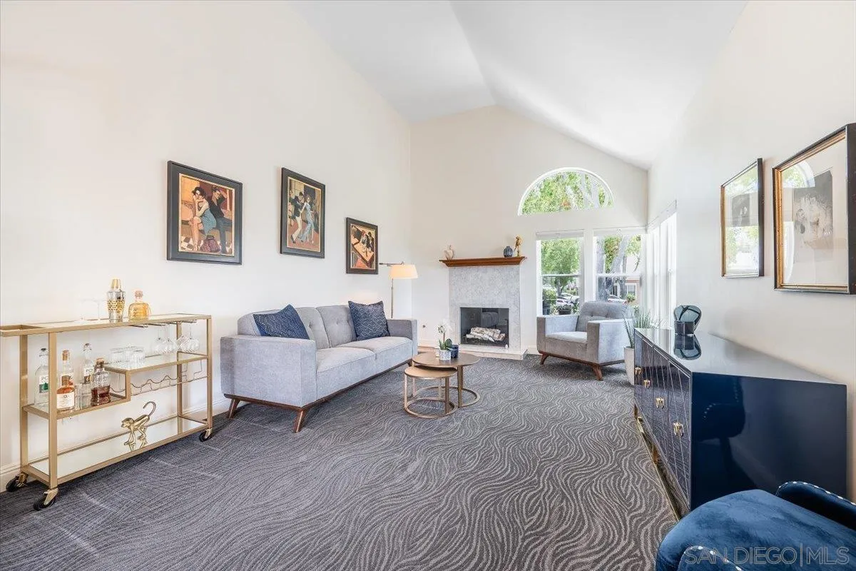 3603 Lorimer Lane Encinitas, CA 92024 - Photo 7 of 71 Gallery Image 7