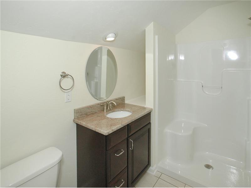 2534 Spicher Hill Road North Huntingdon, PA 15642 - Photo 17 of 20 Full Bath.
