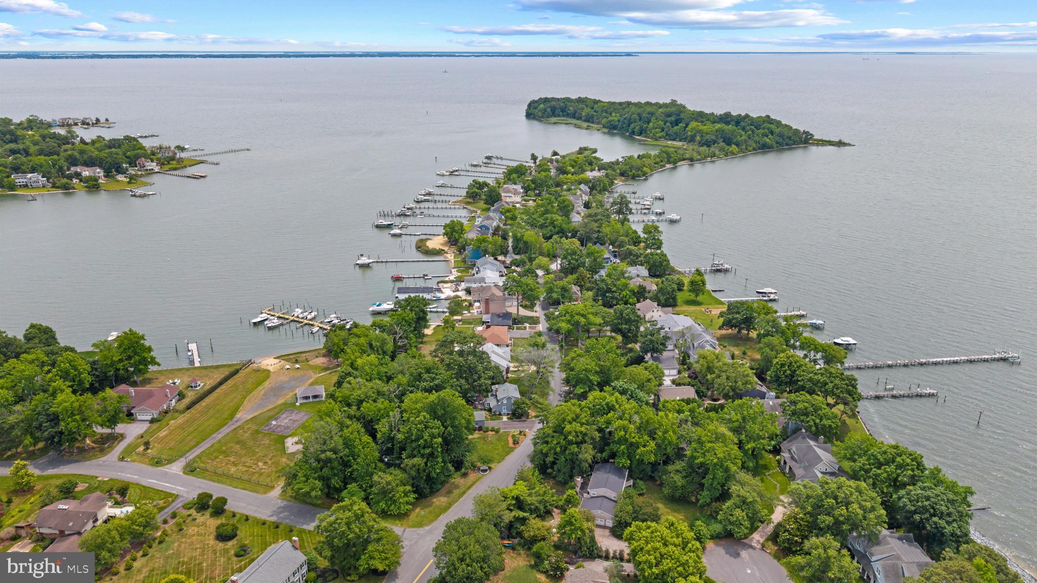 3733 Thomas Point Road Annapolis, MD 21403 - Photo 3 of 46 Fishing Creek, South River & the Bay